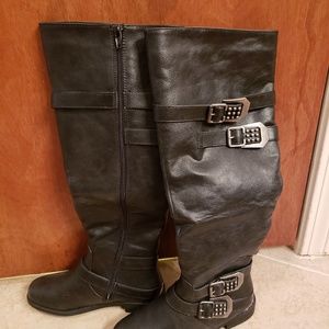 Size 5 Black riding boots